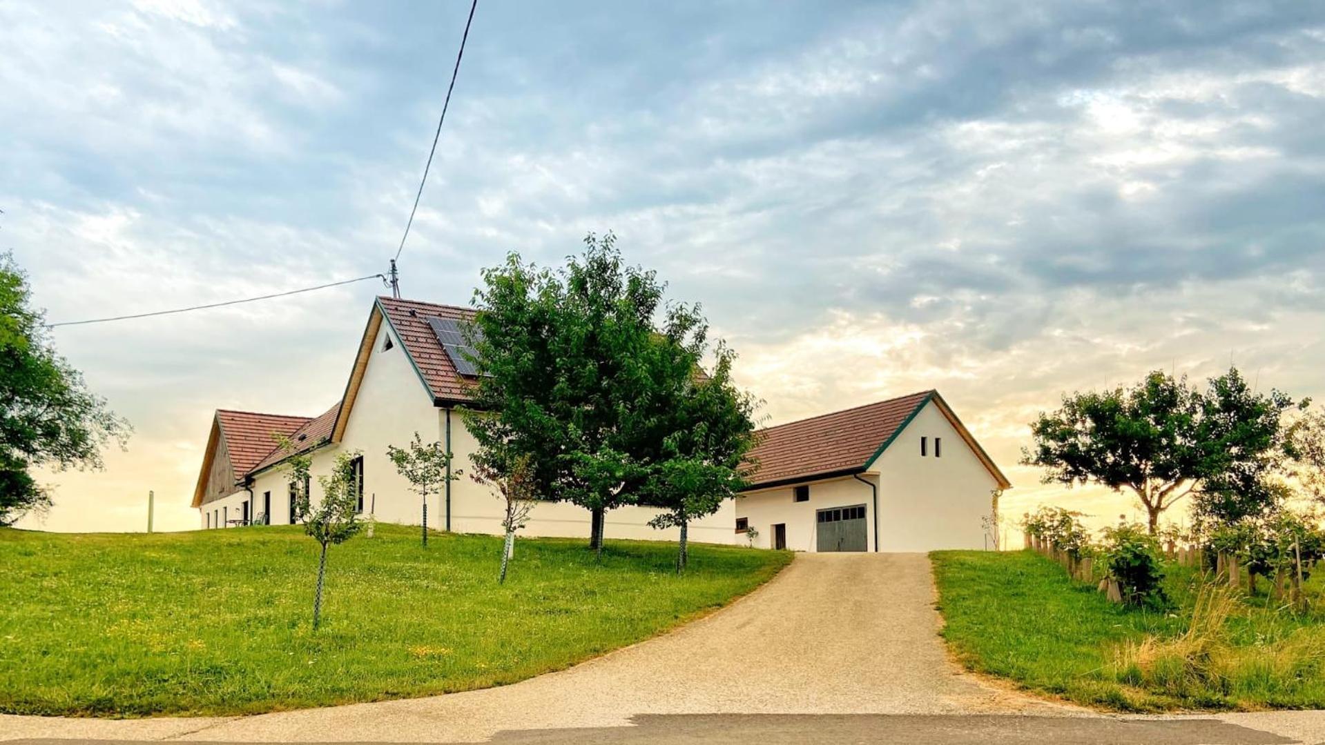 Kaeferberghof Im Burgenland, Komfortzimmer Mit Fruehstueck, Bed & Breakfast, Urlaub Am Bauernhof Eltendorf 외부 사진